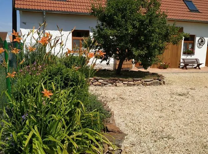 Ve Stodole Privatunterkunft Stráž nad Nežárkou